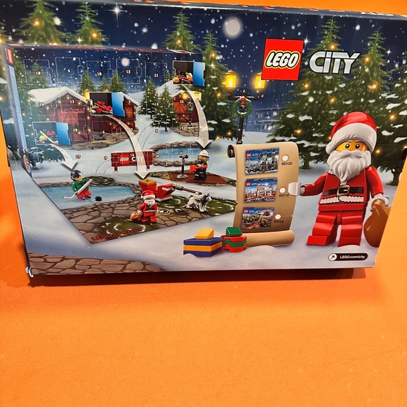 Lego City Adventure Calendar public Works set 60133 - Picture 14 of 16